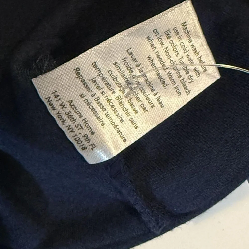 Brand new Navy Blue‎ Infant Size Baby Beanie Hat Cap by Lila and Jack